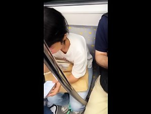 ㅈ하철 은근히 ㄲ리는 상황