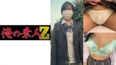 高速公路交彙的校道，獨自回家的少女