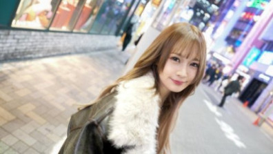 奔放で淫乱なタトゥーガールのオーガズムセックス！！