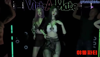 현실감 쩌는 기괴한 야애니 sex in the club korean porn vip